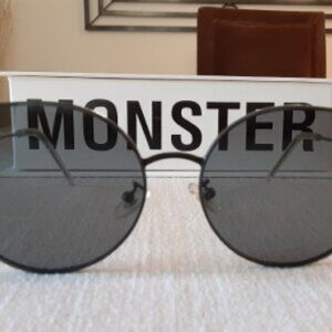 BRAND NEW AUTHENTIC GENTLE MONSTER SUNGLASSES ~ UNISEX